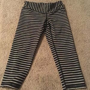 ivivva capri leggings girls size 10